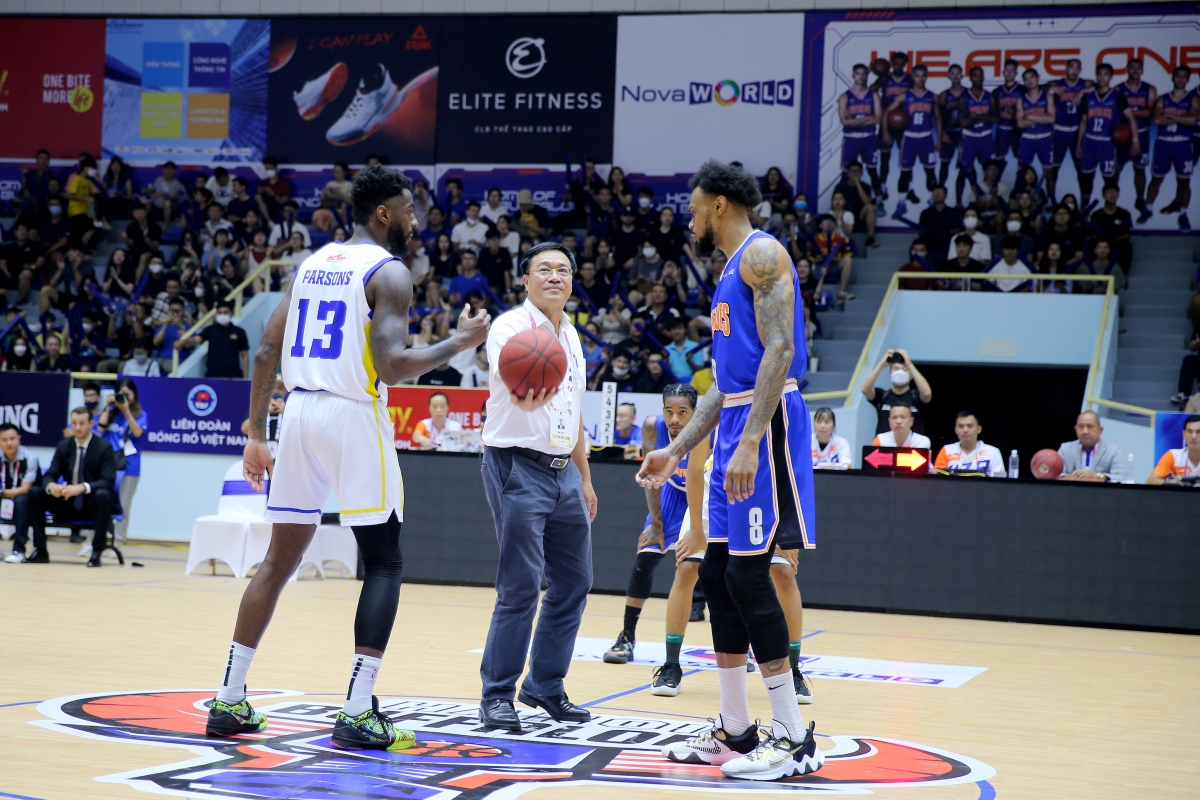 VBA 2022 chính thức được khởi tranh